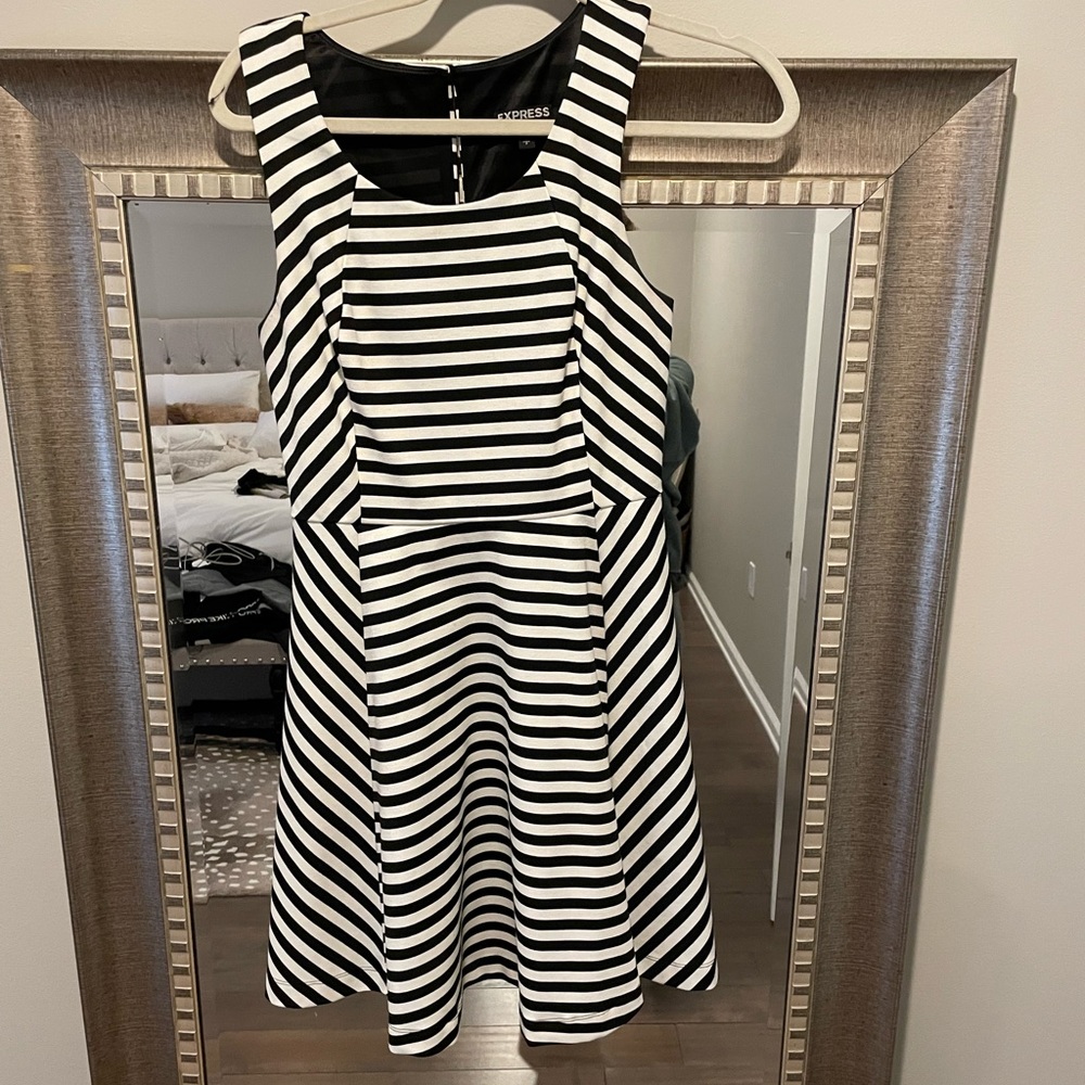 Express dress